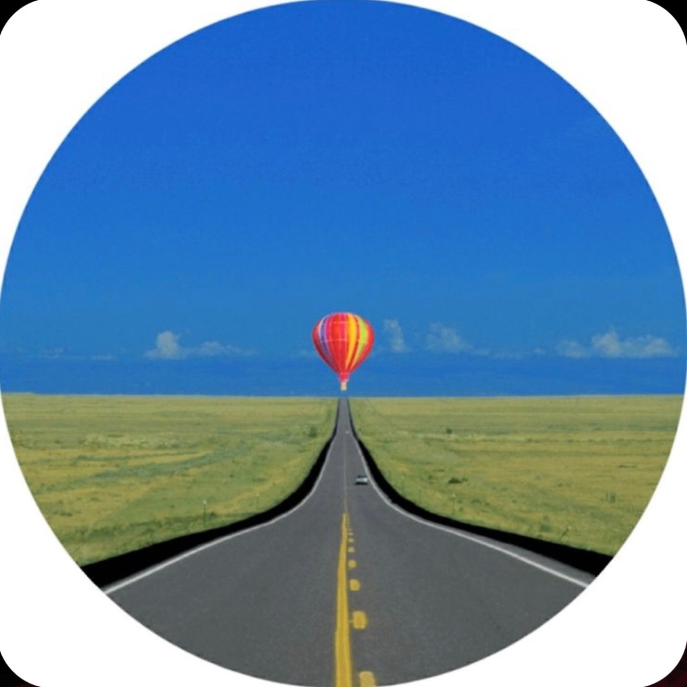 Meet your Posher, Eve